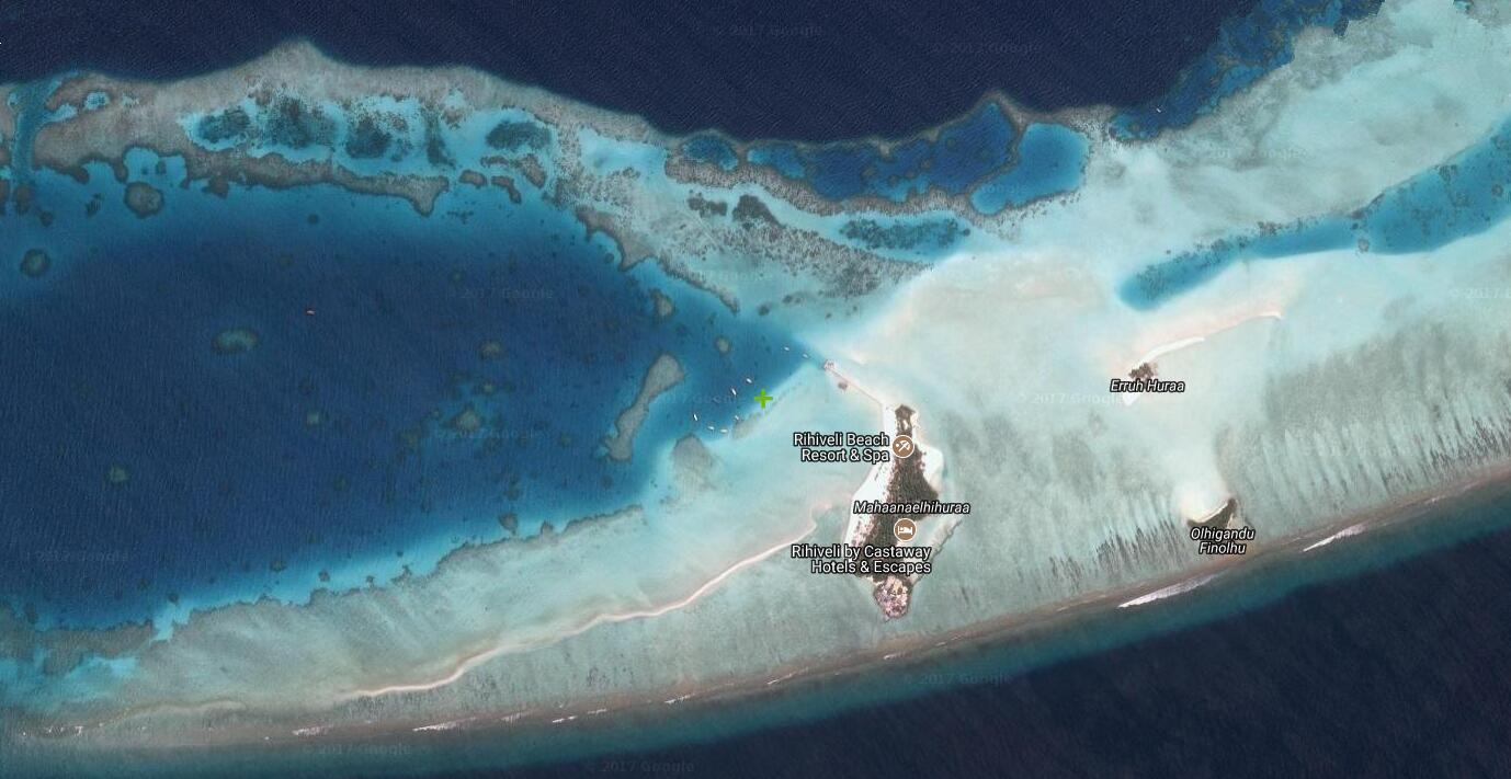 瑞希维丽岛 Rihiveli