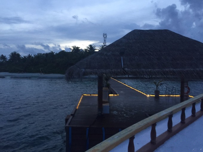 马富士瓦鲁岛 maafushivaru