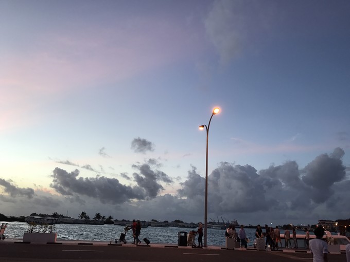 马富士瓦鲁岛 Maafushivaru