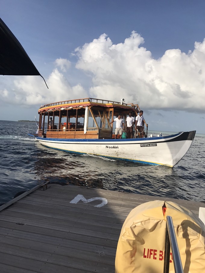 马富士瓦鲁岛 Maafushivaru